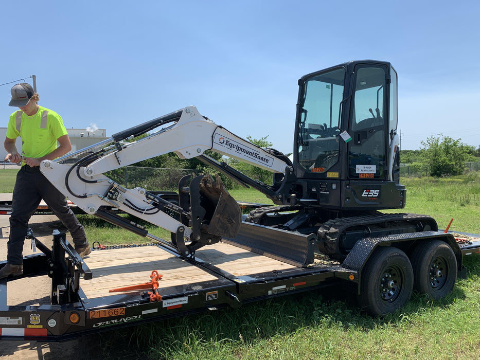 2022 LOADTRAIL Tilt-Deck Rental Trailer