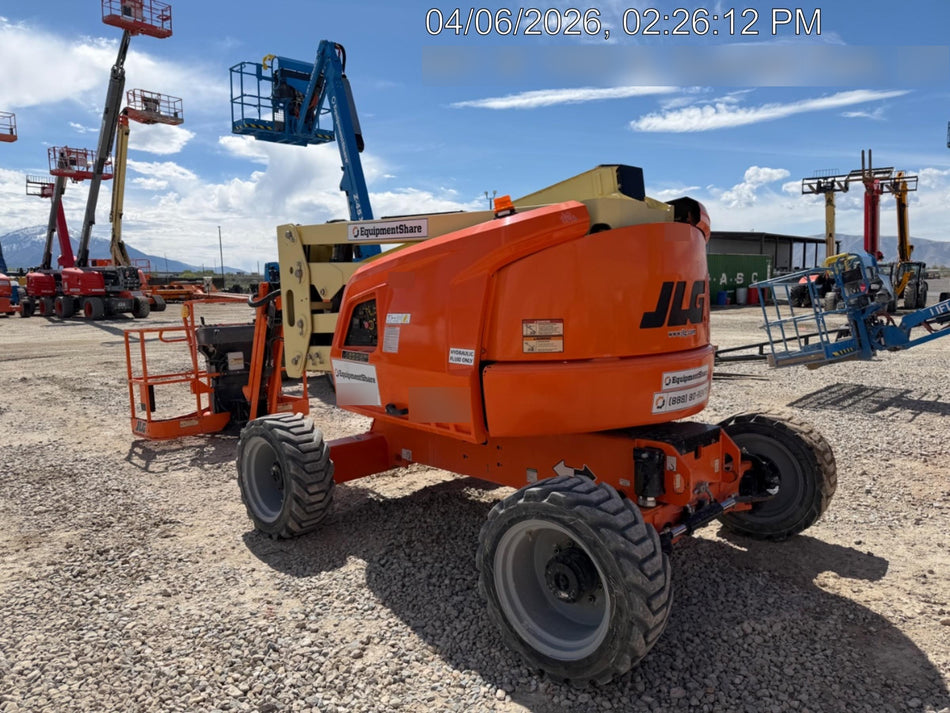 2019 JLG 450AJ