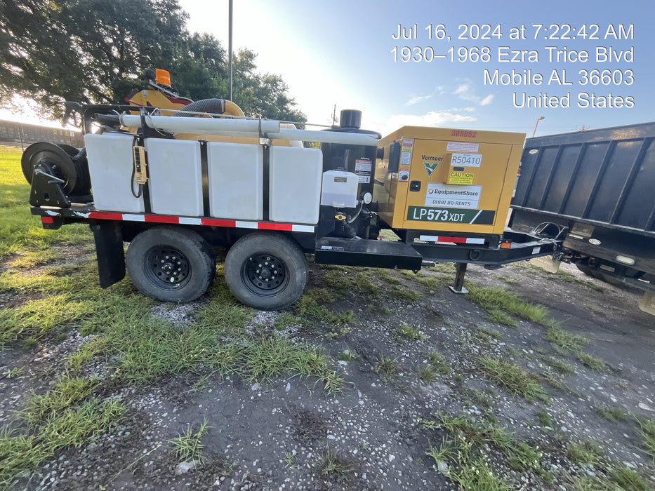 2023 Vac-Tron LP573XDT T4 Koehler Diesel Engine, 500 Gallon Debris Tank, x2 100 Gallon Water Tanks