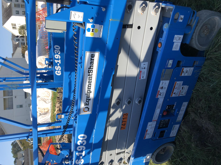 2020 Genie GS-1930 Fixed rails with chain entry gate - Pre A92.20