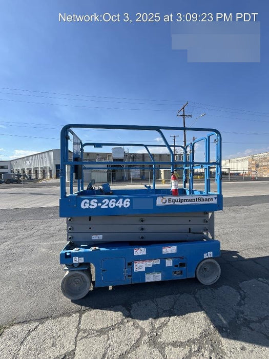 2019 Genie GS-2646 folding rails with full height swing gate, 800W Inverter
