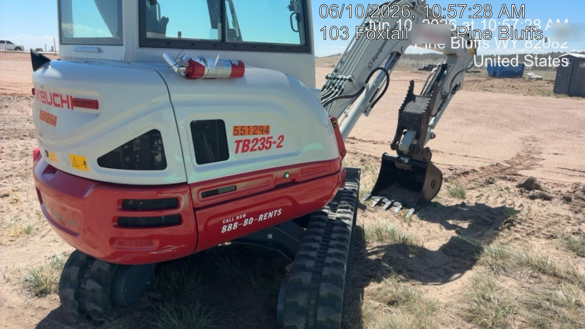2025 TAKEUCHI TB235-2CR
