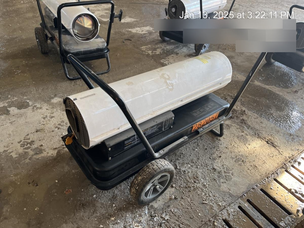 2022 LB WHITE Tradesman K175