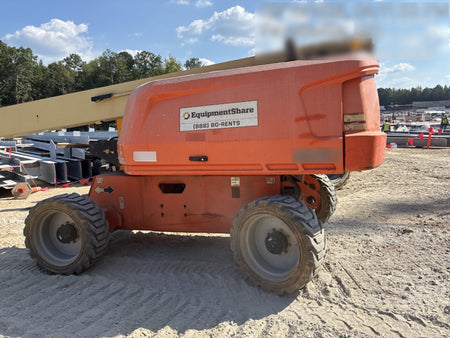 2019 JLG 660SJ