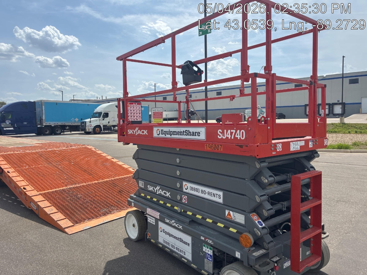 2021 SKYJACK SJ4740