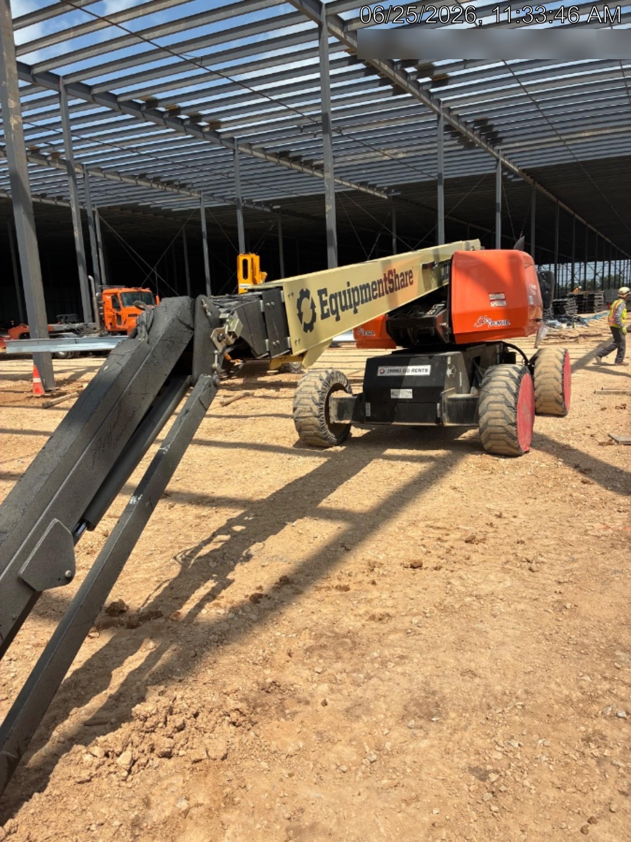 2024 JLG 660SJ