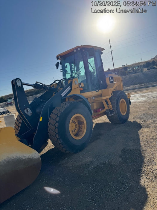 2019 JOHN DEERE 524L