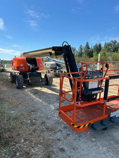 2025 JLG 660SJ