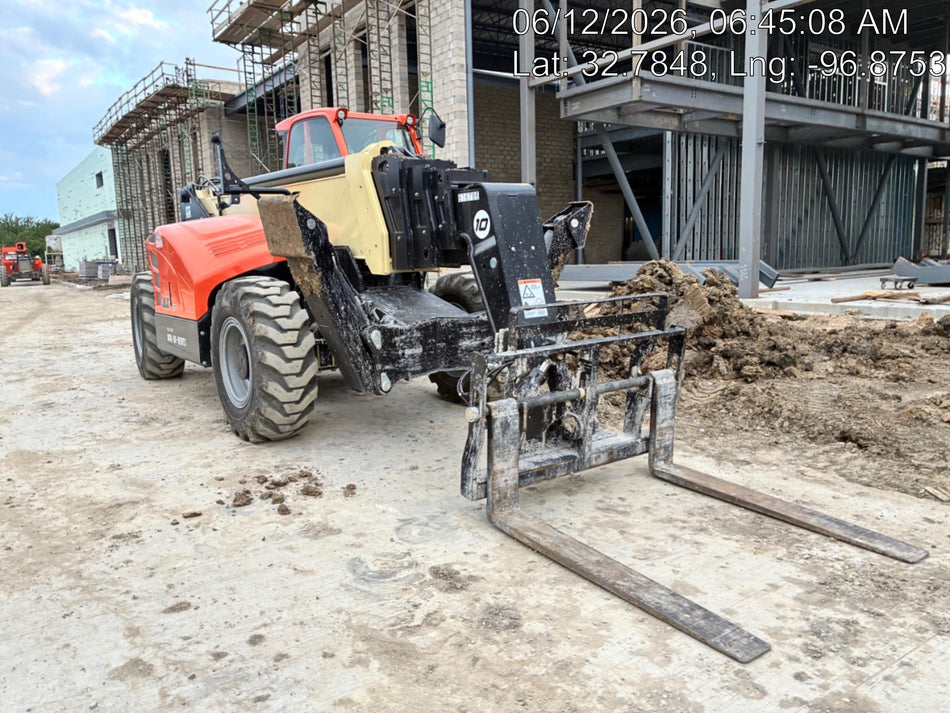 2025 JLG 1075