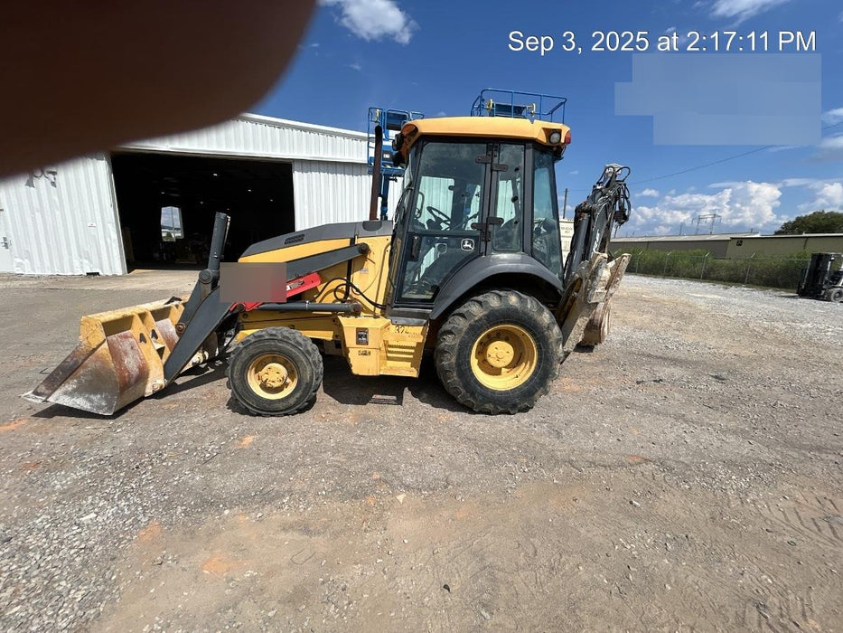 2019 John Deere 310LEP - Extendable Stick 4WD, Enclosed Cab w/Heat, AC , Extendable dipper, ISO Controls, Rear Auxiliary Hydraulics, Manual QC, Buckets: 12”, 18”, and 24”, 5yr / 5,000hr Extended Powertrain and Hydraulics