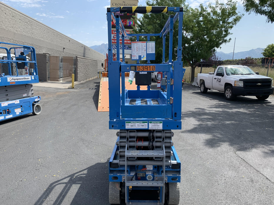 2020 Genie GS-1930 Solid Non Marking Tires, Beacon, Folding rails with half height swing gate