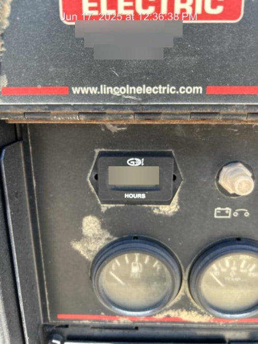 2019 Lincoln Electric Vantage 322 Welder Ready-Pak 3, Two wheel trailer, Fender and Light kit, Cable Rack