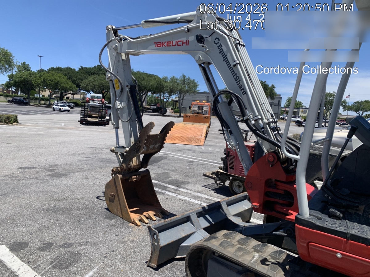 2025 TAKEUCHI TB250-2R