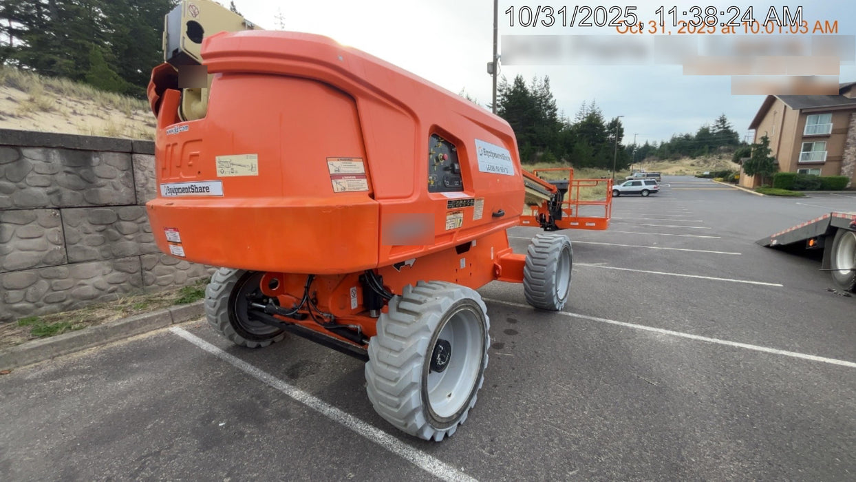 2019 JLG 600S 4WD