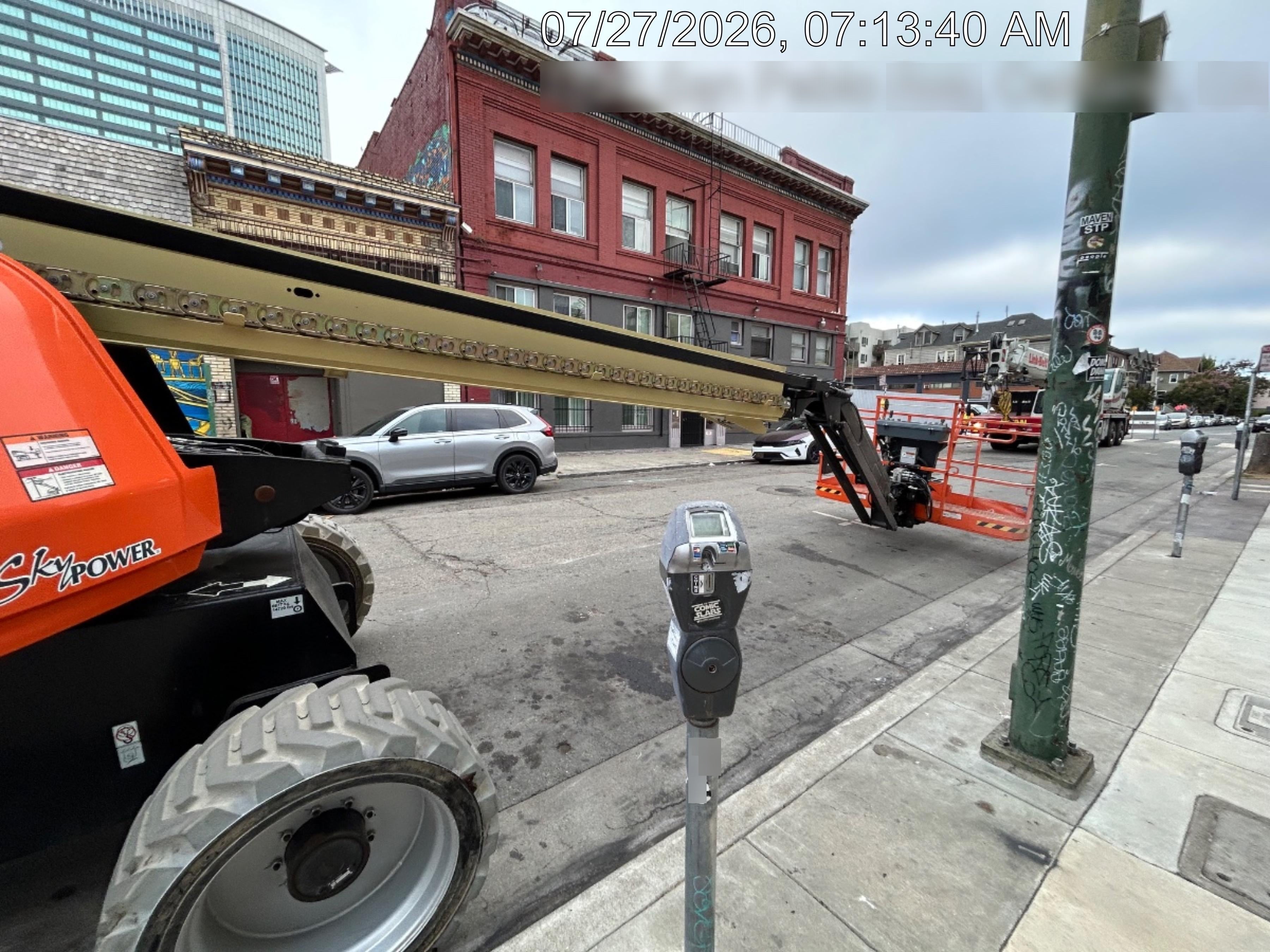 2025 JLG 660SJ