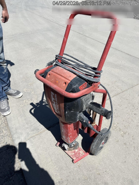 2021 HILTI TE 3000-AVR