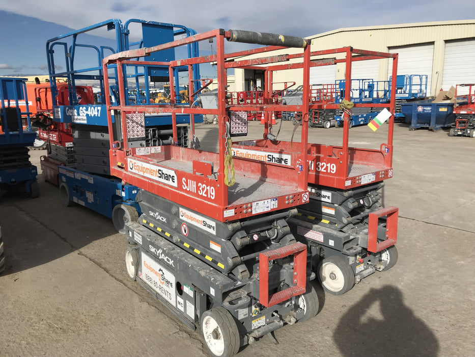 2018 SKYJACK SJIII-3219