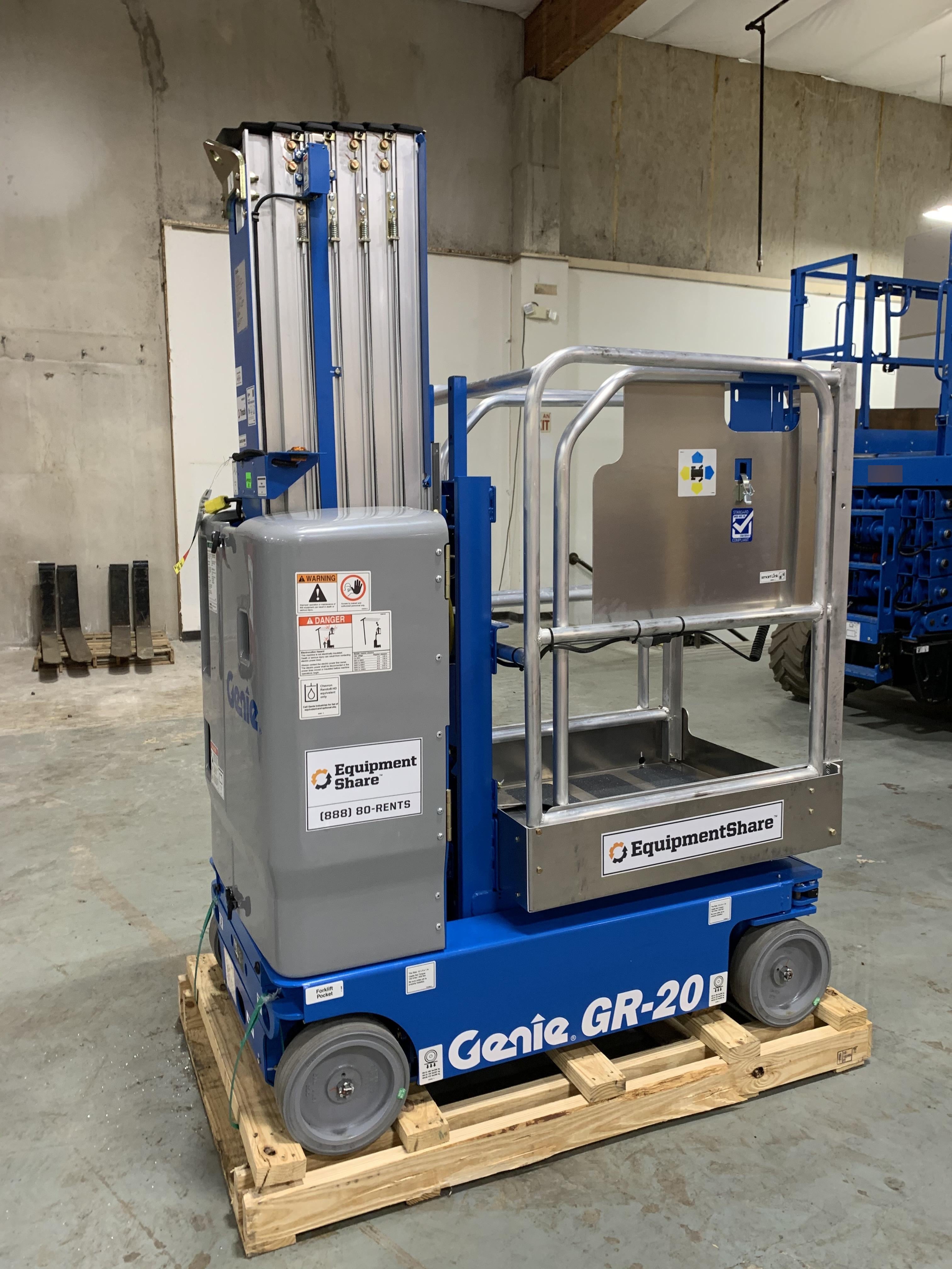 2020 GENIE GR-20