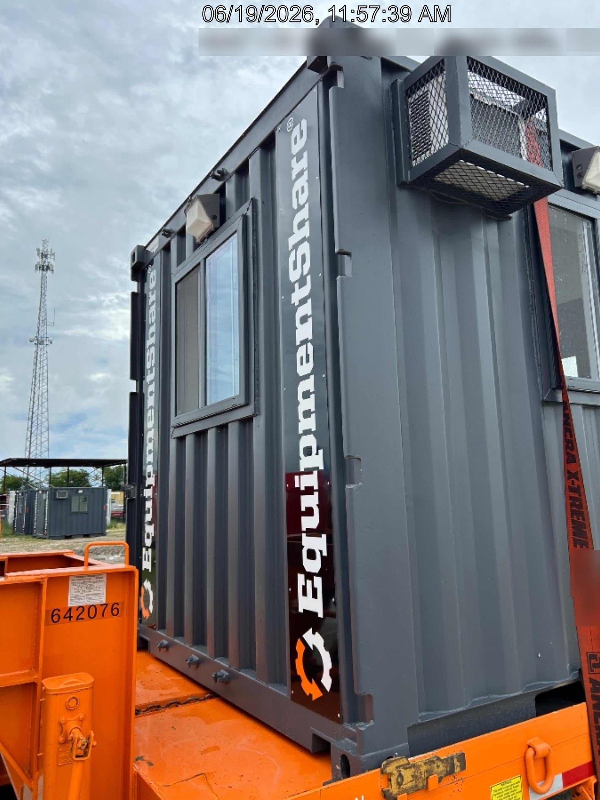2026 TURNIQ TI-8X10
