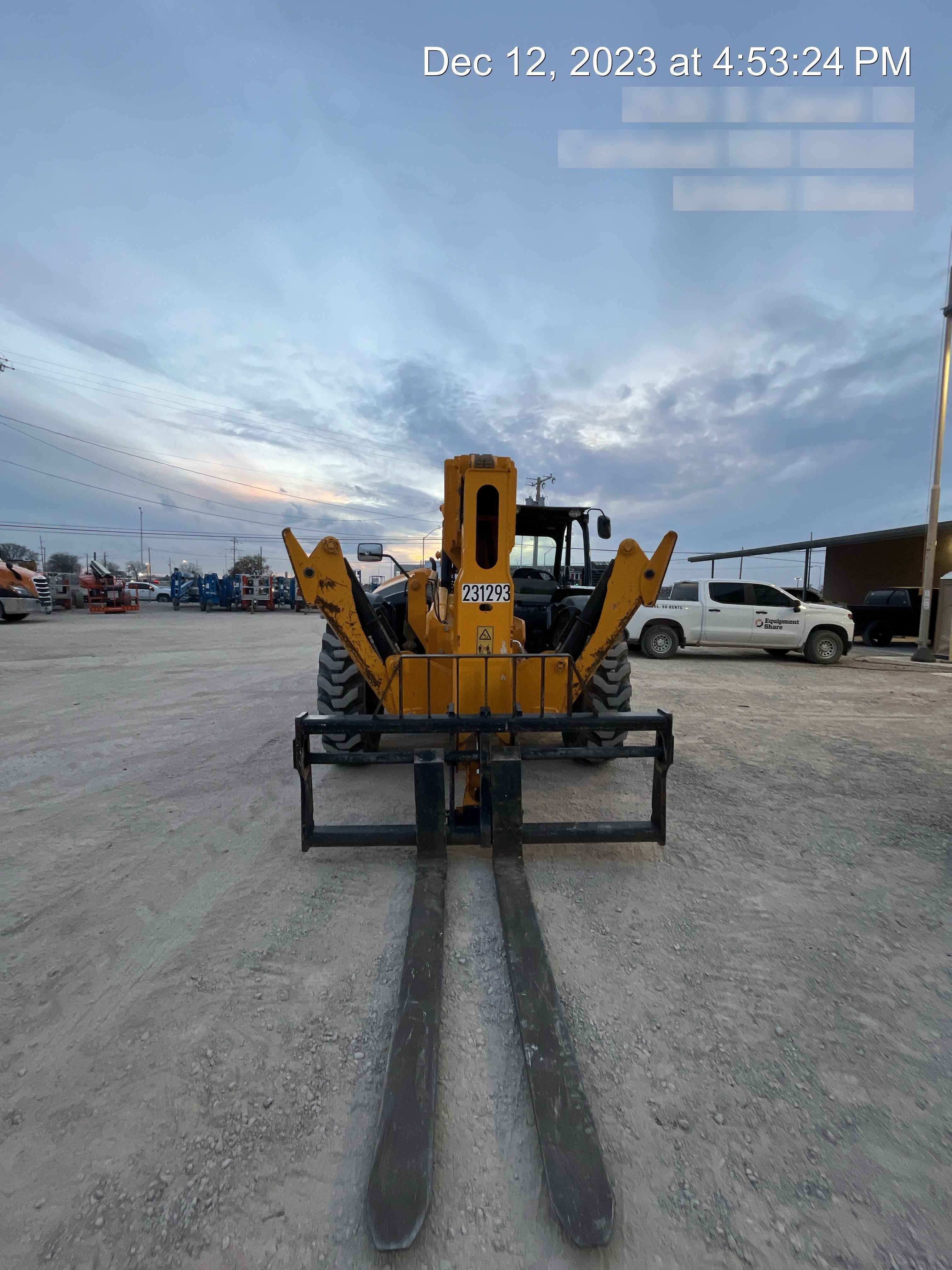 2022 JCB 512-56