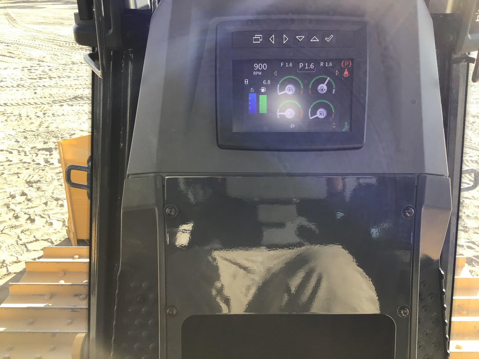 2020 JOHN DEERE 700L