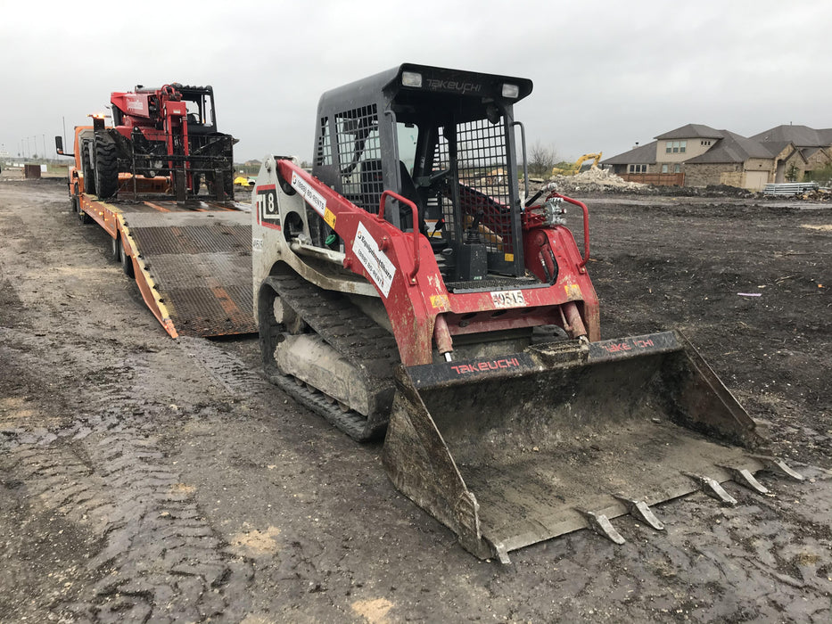 2019 Takeuchi TL8W Canopy, 15" Wide Rubber Tracks, Back-up Alarm, Front & Rear Working Lights, Auxiliary Hydraulics, Two-Speed Travel, Electronic Monitoring System w/76" HD Dirt Bucket with 8 Teeth, 20.3 cubic feet Capacity