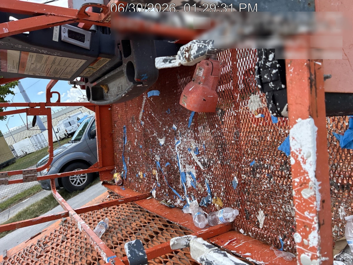 2023 JLG 860SJ