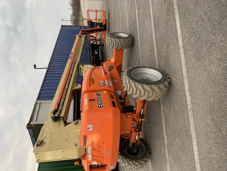 2019 JLG E600JP