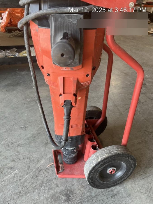 2022 HILTI TE 3000-AVR