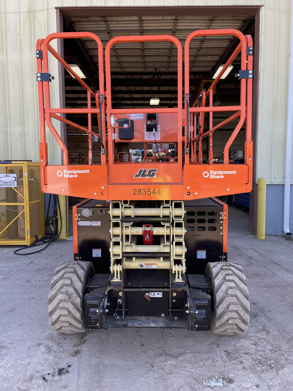 2022 JLG ERT4069