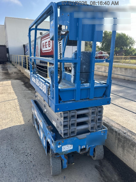 2019 Genie GS-1930 Fixed rails with chain Entry