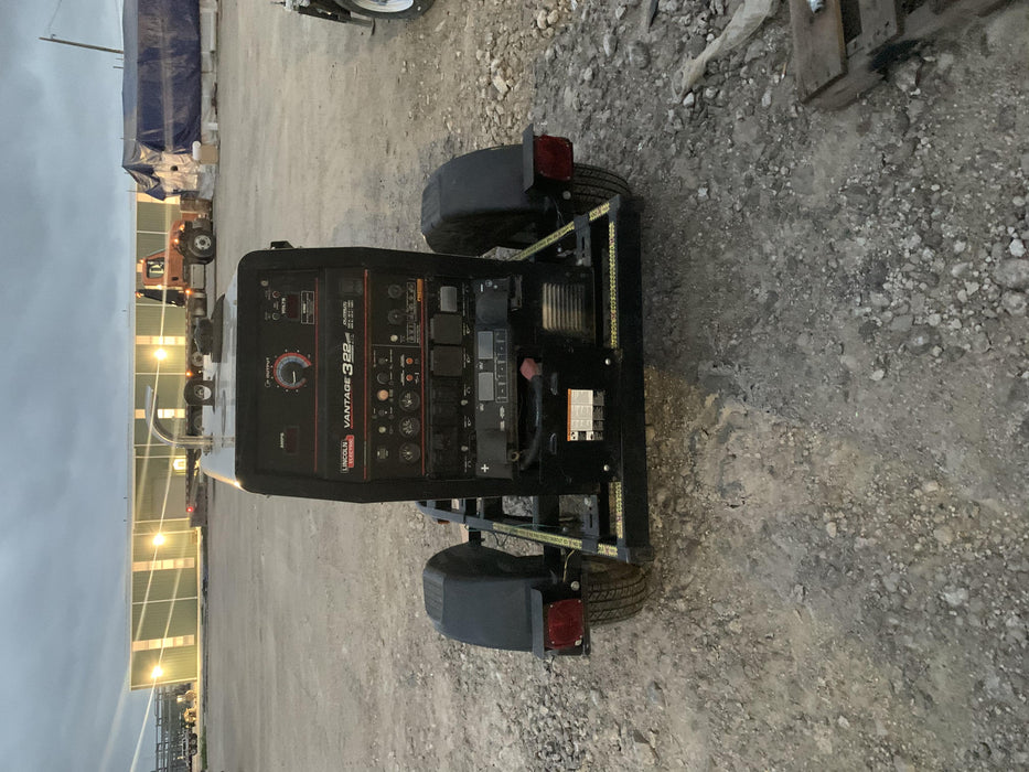 2020 Lincoln Electric Vantage 322 Welder Ready-Pak 3, w/ GPS & Decals (includes trailer, cable rack, fender light kit)