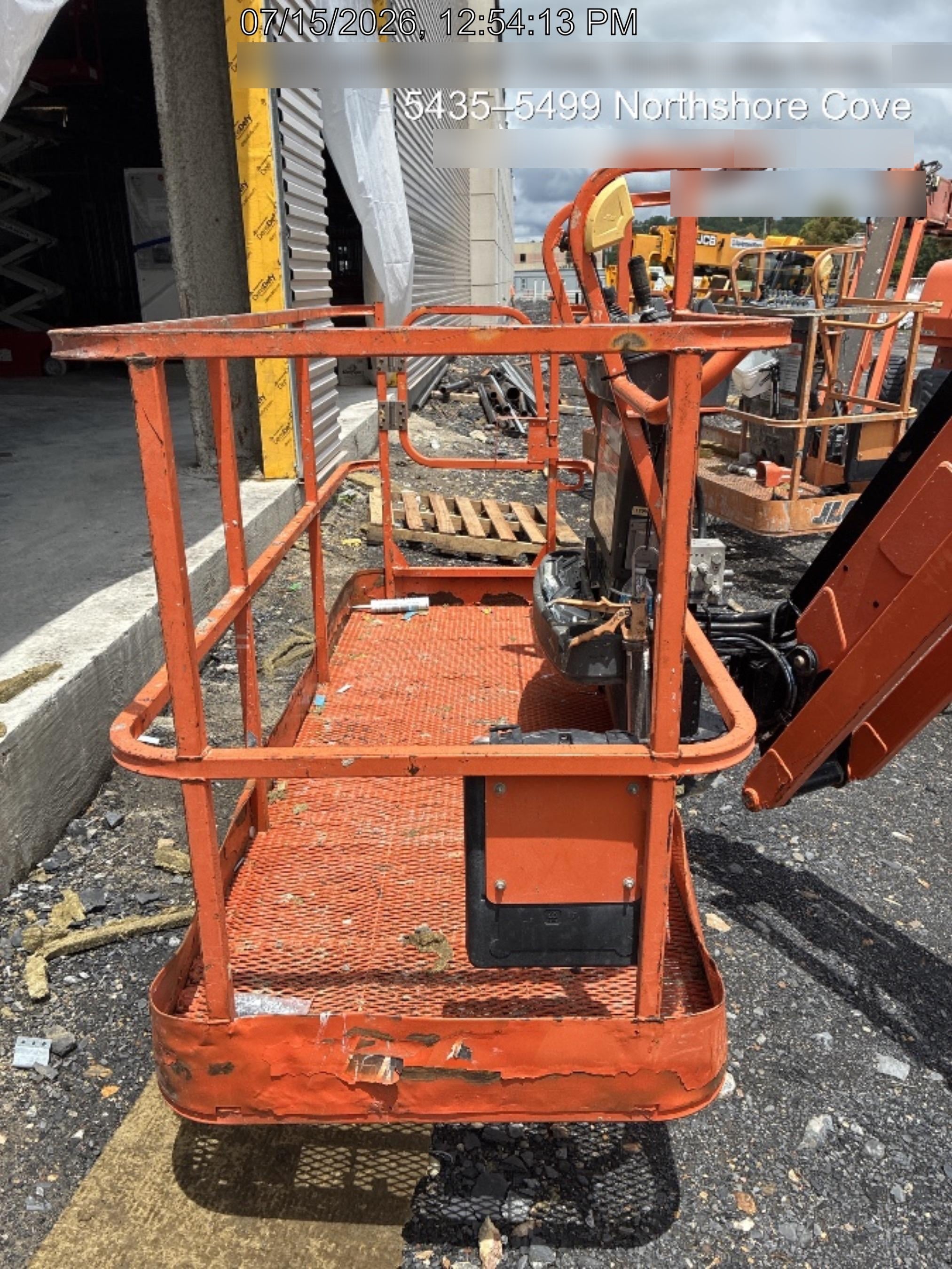 2019 JLG 660SJ