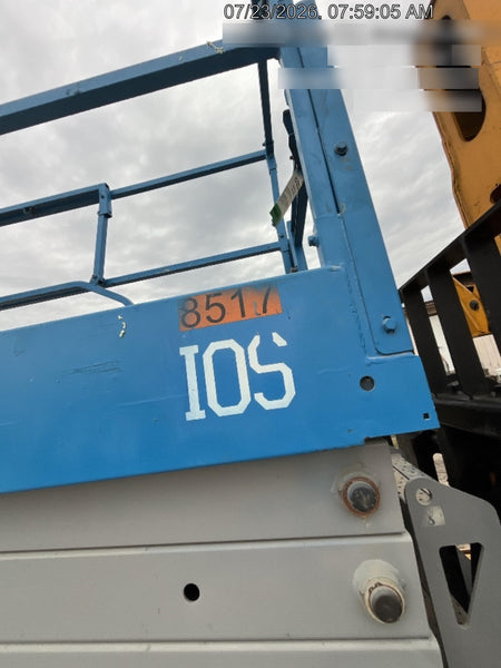 2018 Genie GS-3232 Genie GS3232 Lift w/Folding Rails and Swing Gate