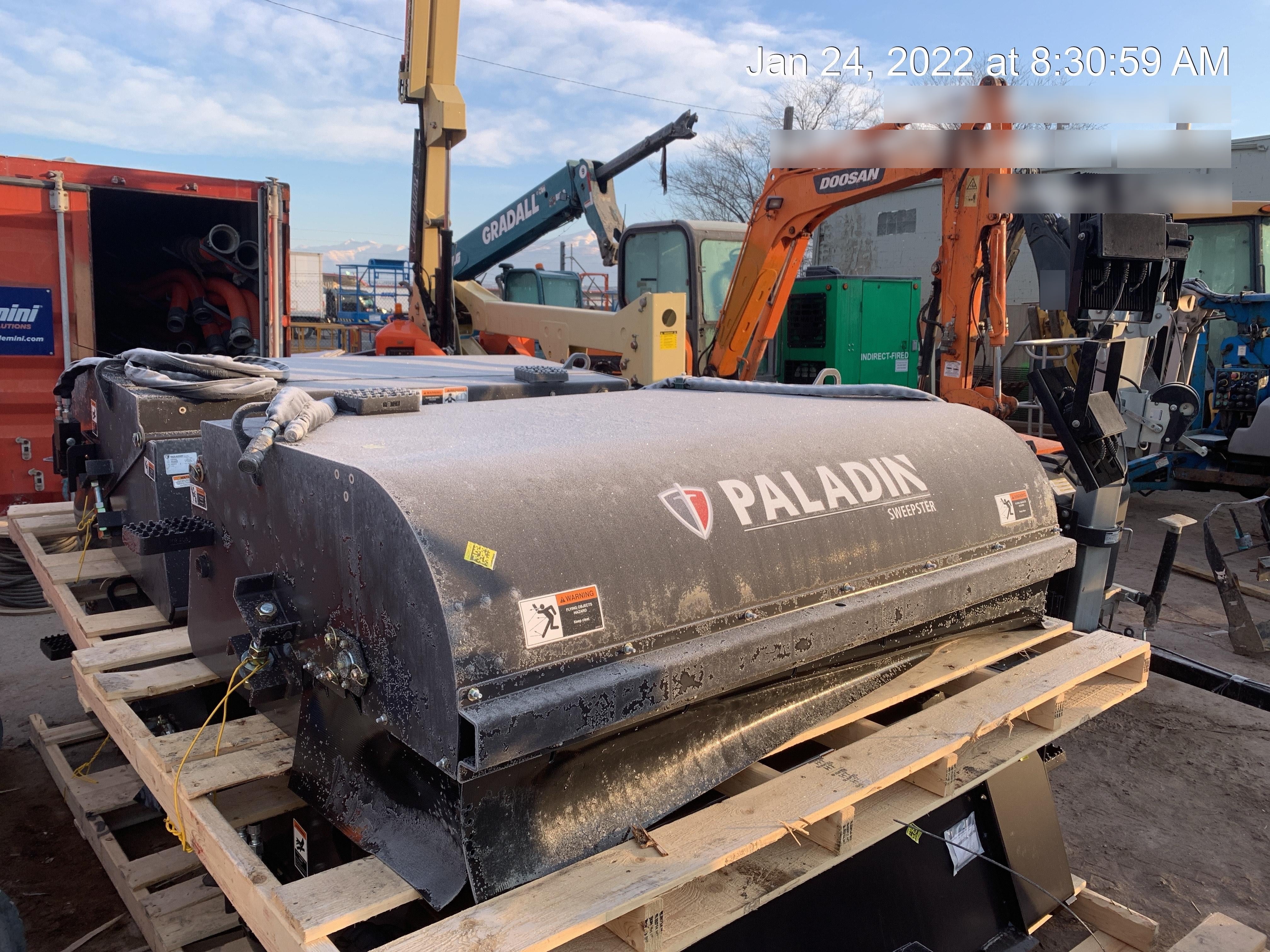 2021 PALADIN Sweepster SB72