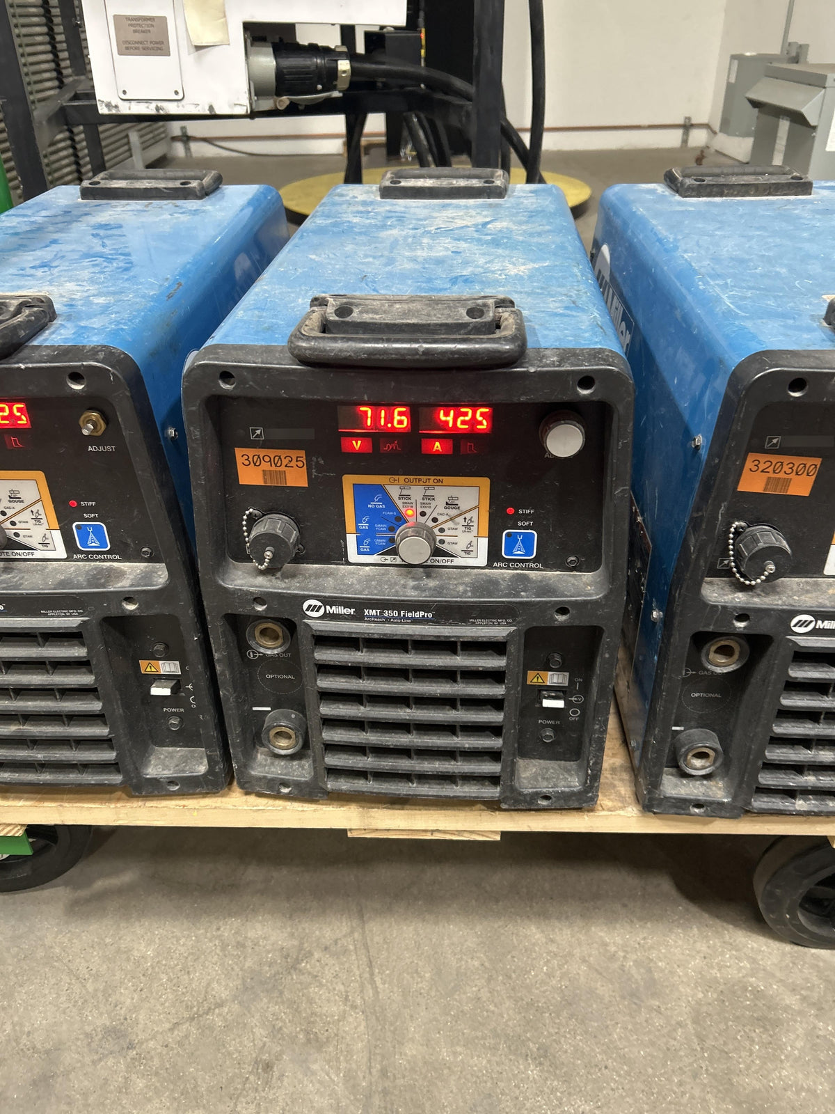 2023 MILLER ELECTRIC XMT 350