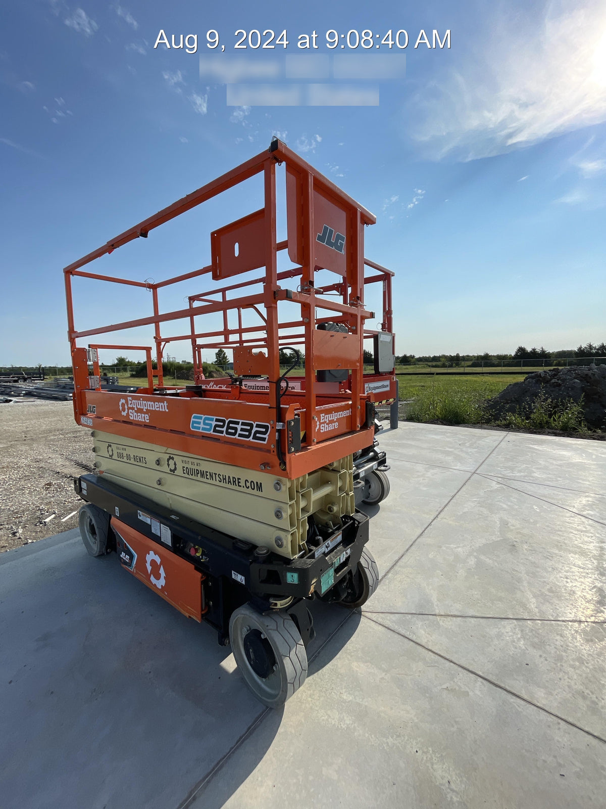 2022 JLG ES2632