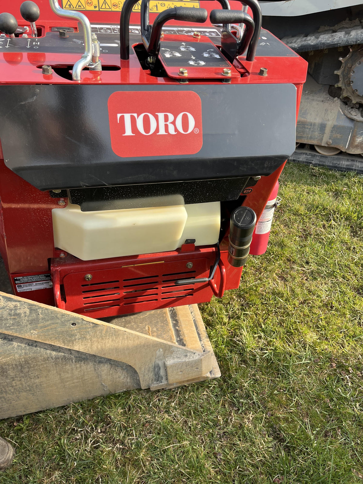 2023 TORO TRX-250
