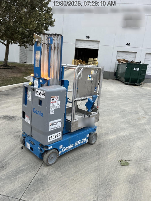 2021 GENIE GR-20