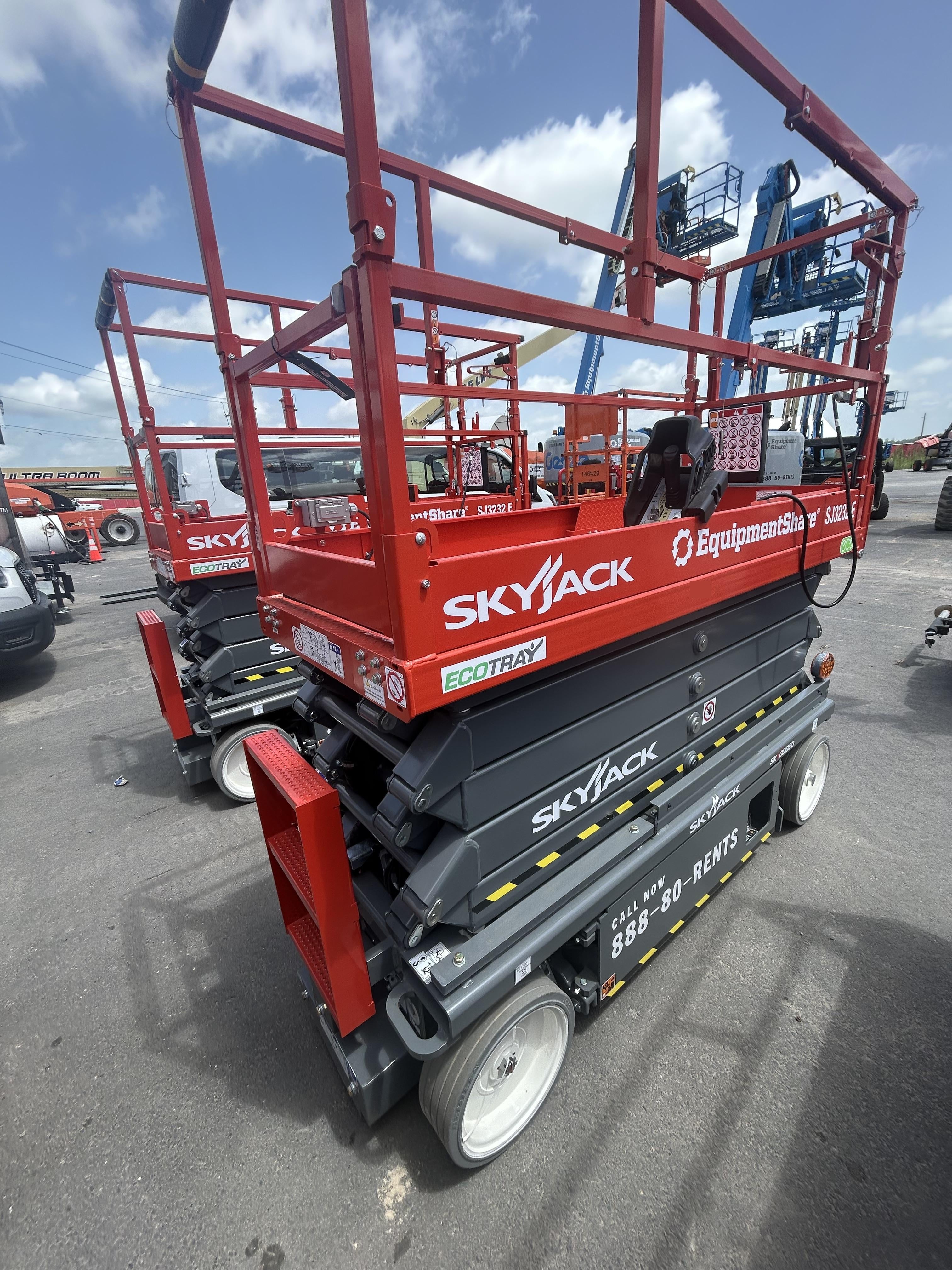 2026 SKYJACK SJ3232E