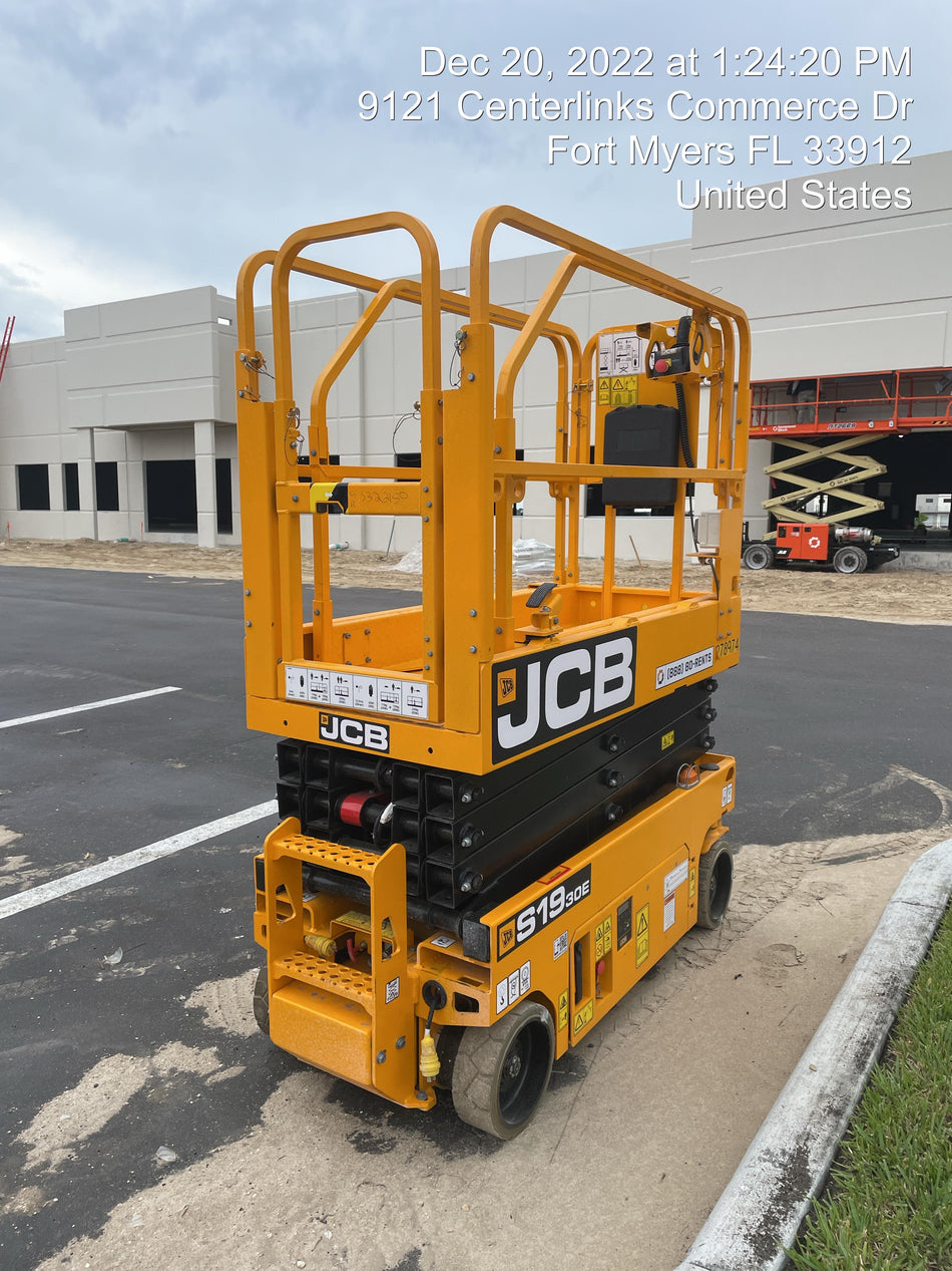 2023 JCB S1930E