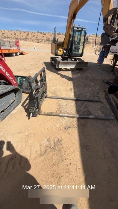 2023 ARROW MATERIAL HANDLING 72" Pallet Forks - Arrow