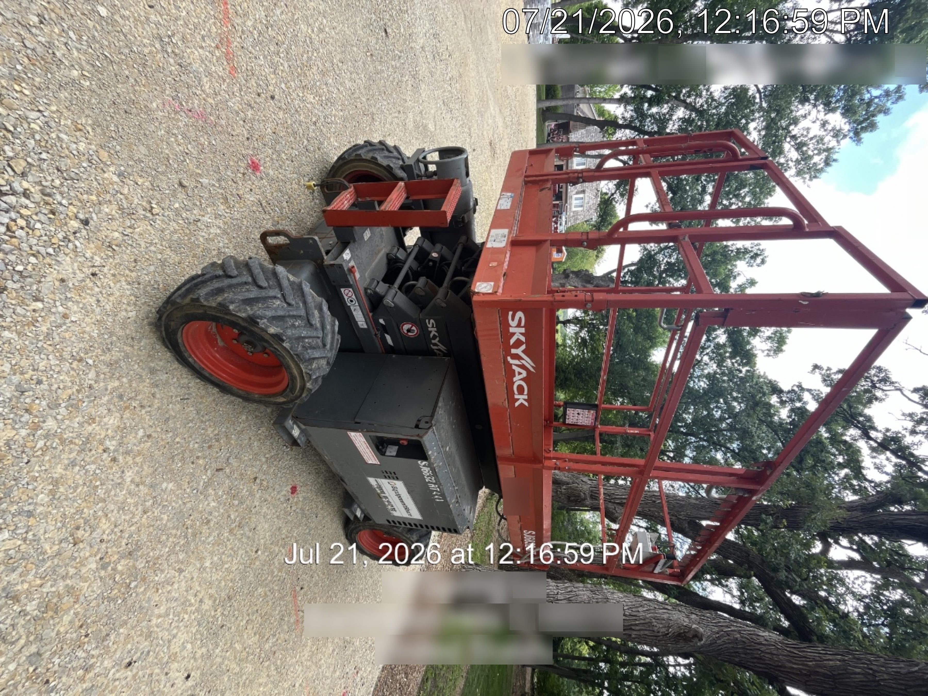 2017 SKYJACK SJ6832 RT