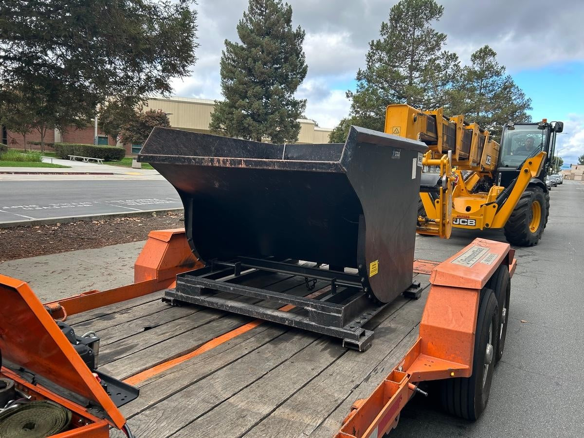 2025 STAR INDUSTRIES M-1820 - Self-Dump Hopper