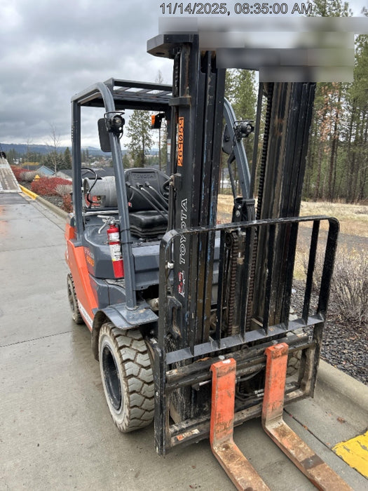 2022 TOYOTA 50-8FGU25