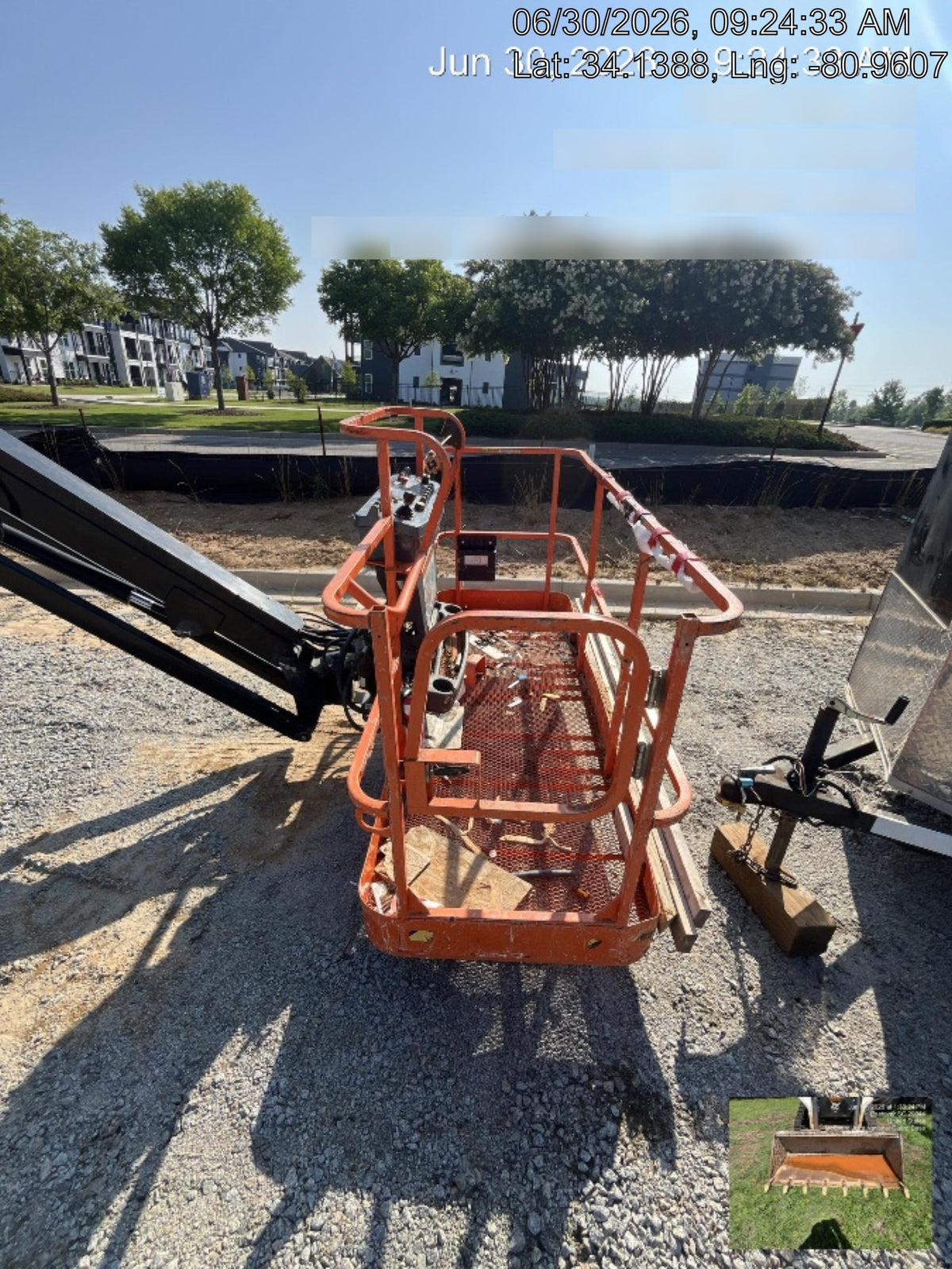 2023 JLG 660SJ