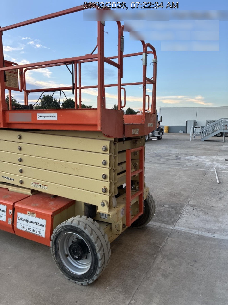 2021 JLG 4069LE