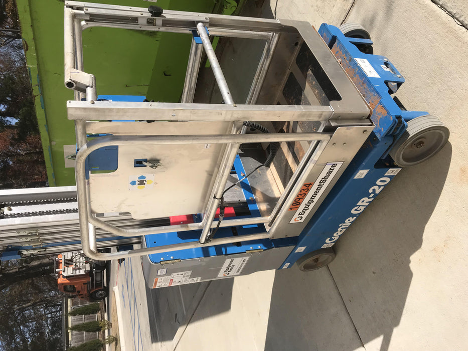 2020 GENIE GR-20