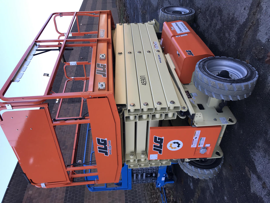 2019 JLG 4069LE
