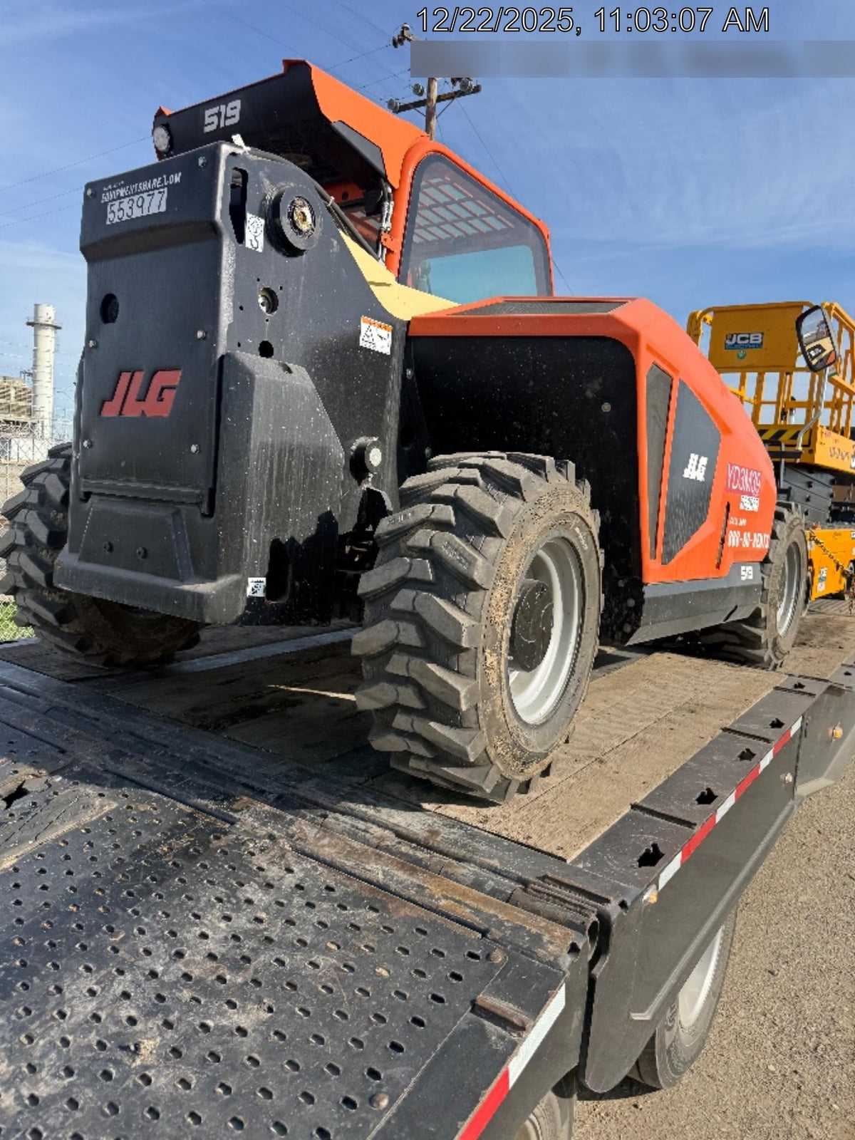 2025 JLG 519